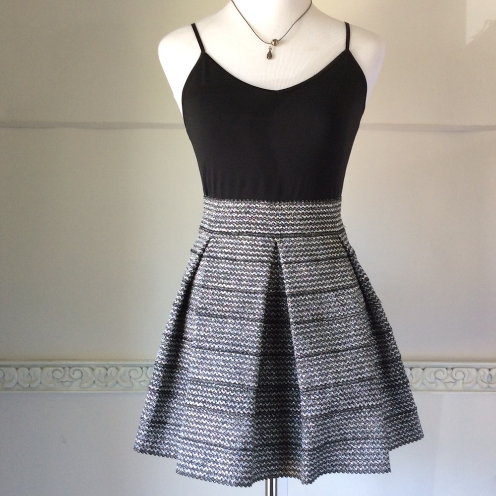 Metallic High Waisted Skirt